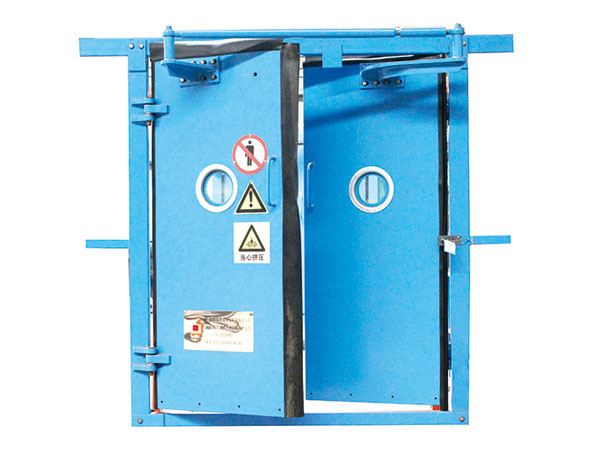 無壓平衡風(fēng)門